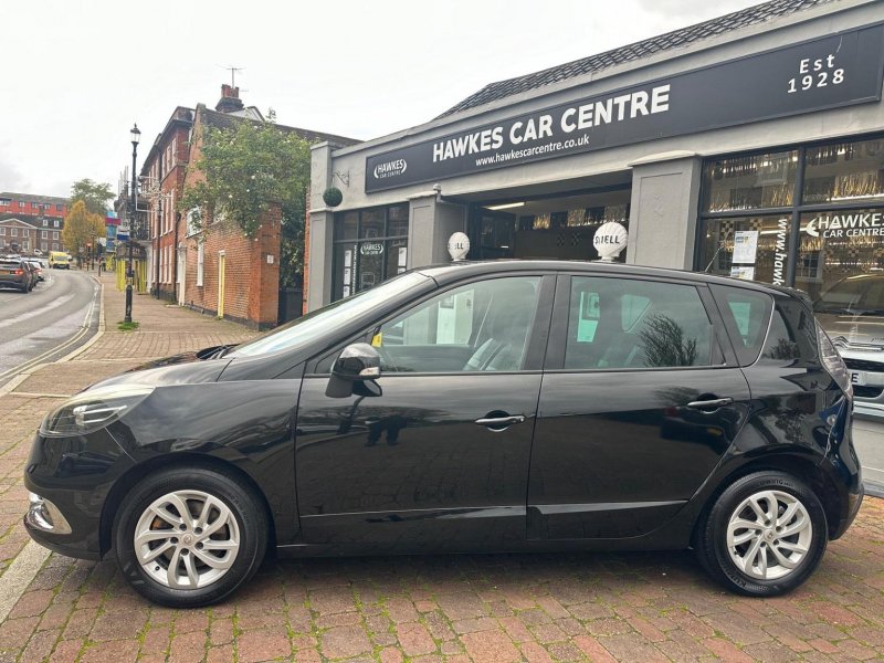 RENAULT SCENIC