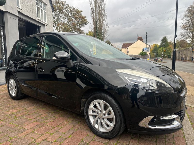 RENAULT SCENIC