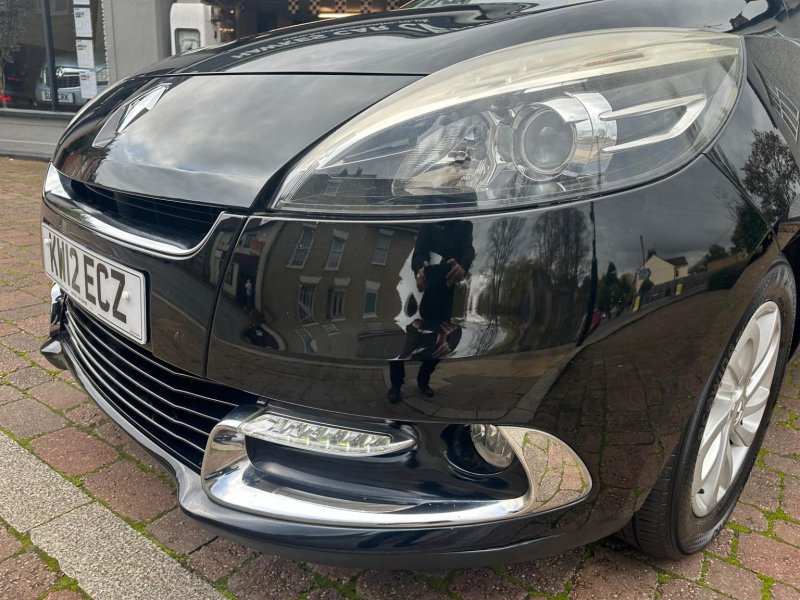 RENAULT SCENIC