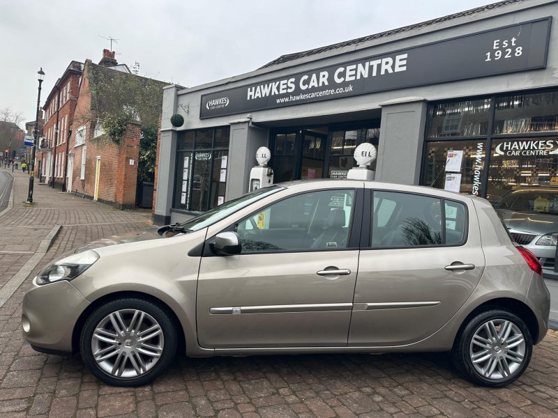 RENAULT CLIO