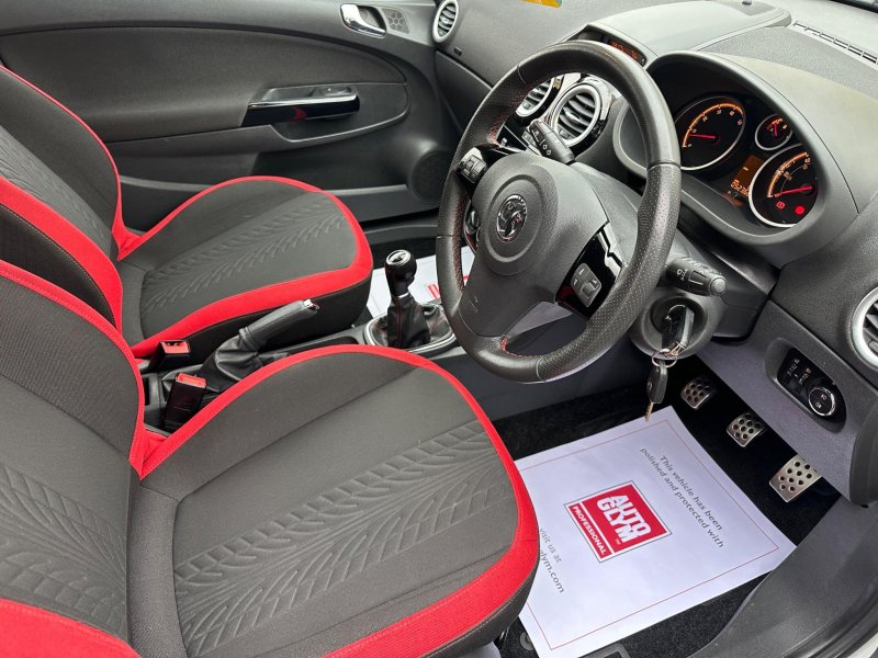 VAUXHALL CORSA