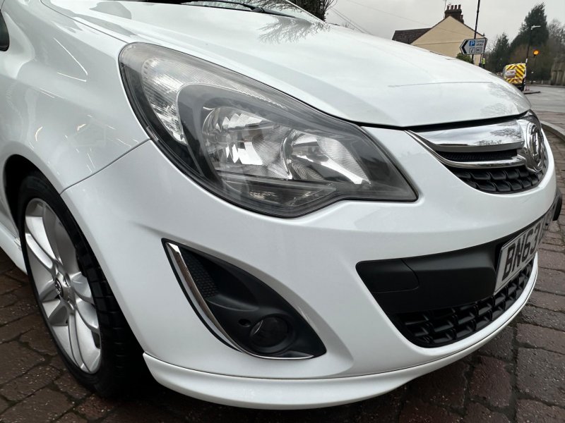 VAUXHALL CORSA