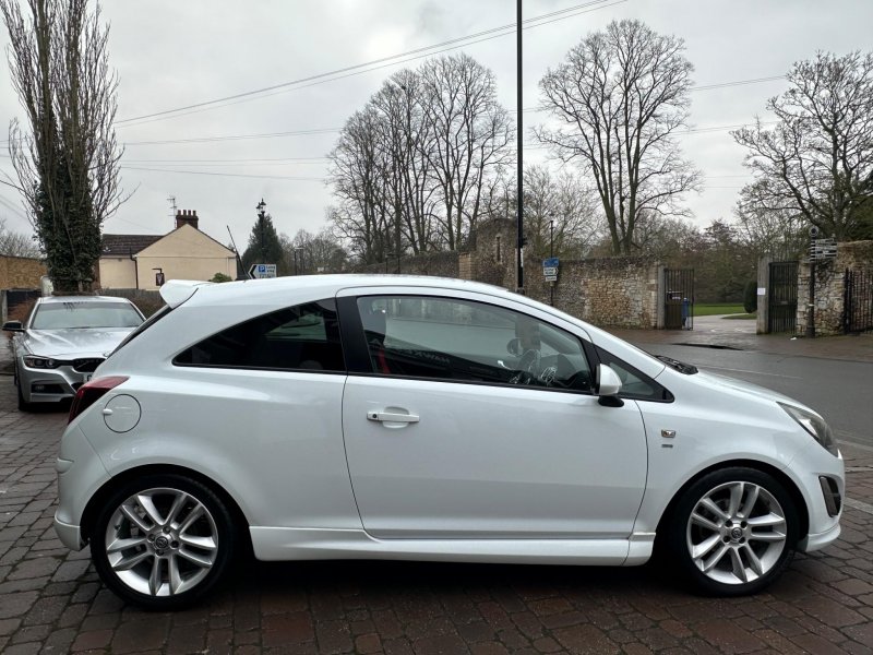 VAUXHALL CORSA