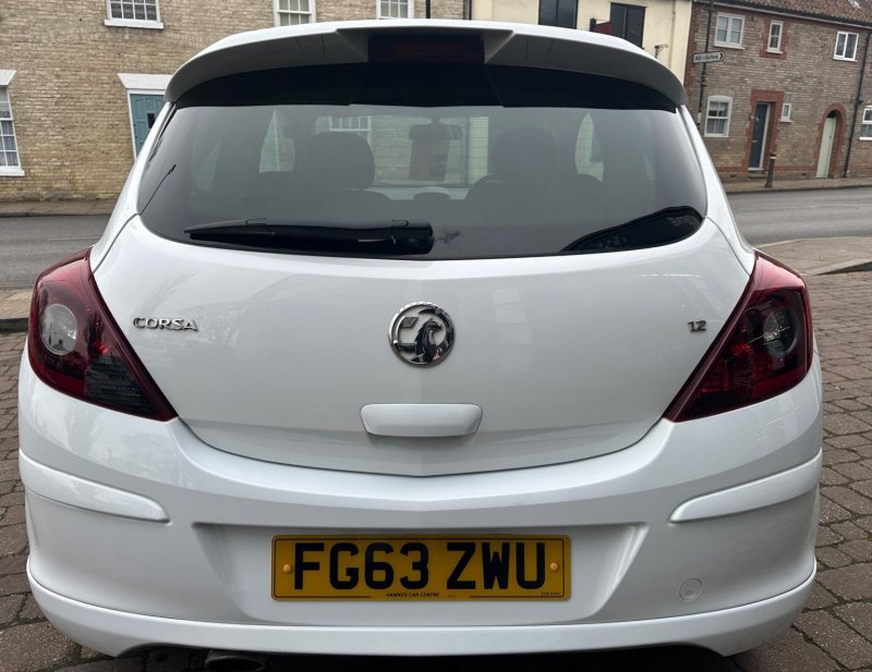VAUXHALL CORSA