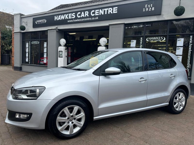 VOLKSWAGEN POLO