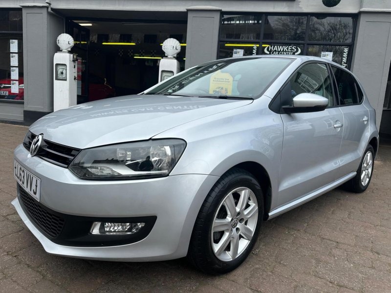 VOLKSWAGEN POLO