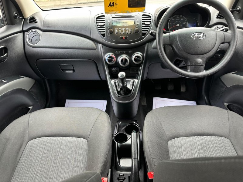 HYUNDAI I10