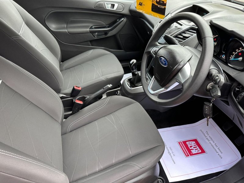 FORD FIESTA