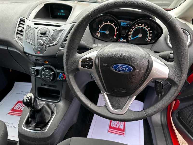 FORD FIESTA