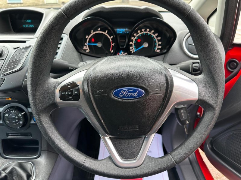 FORD FIESTA