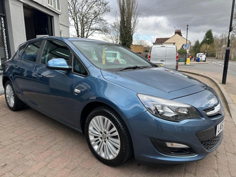 VAUXHALL ASTRA