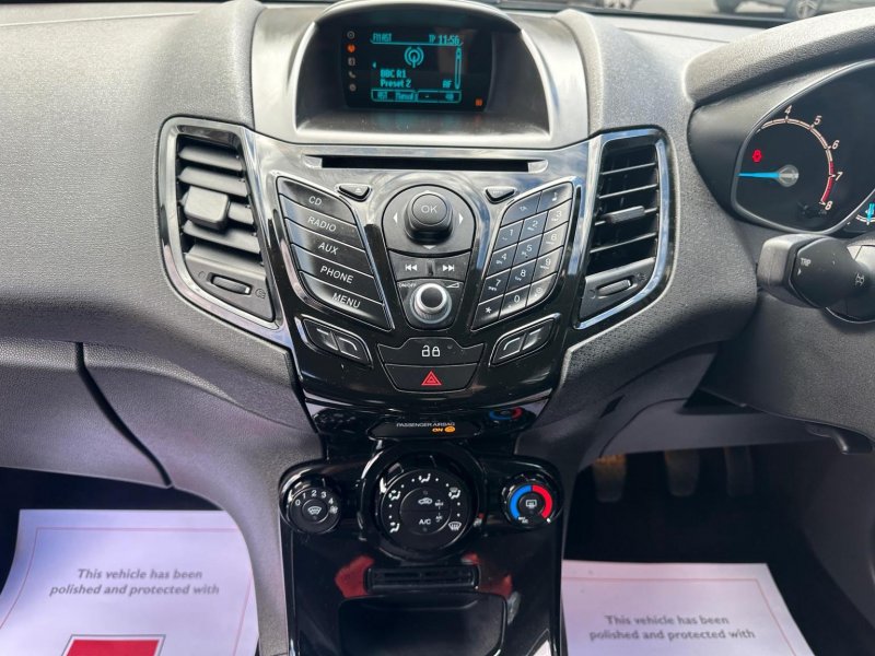 FORD FIESTA