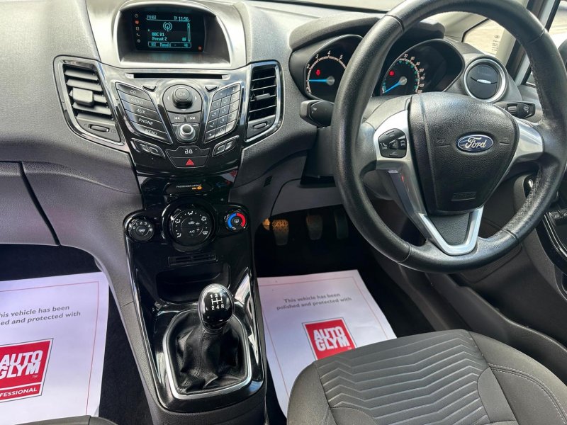 FORD FIESTA
