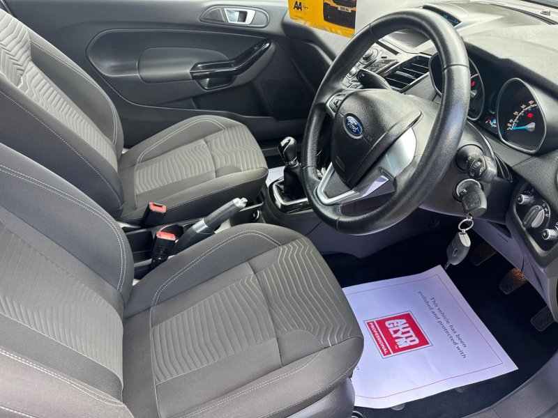 FORD FIESTA