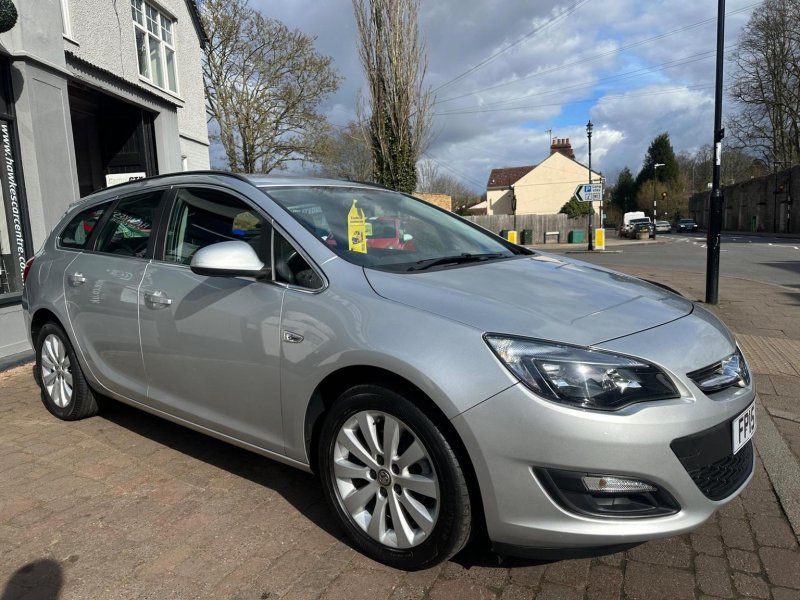 VAUXHALL ASTRA