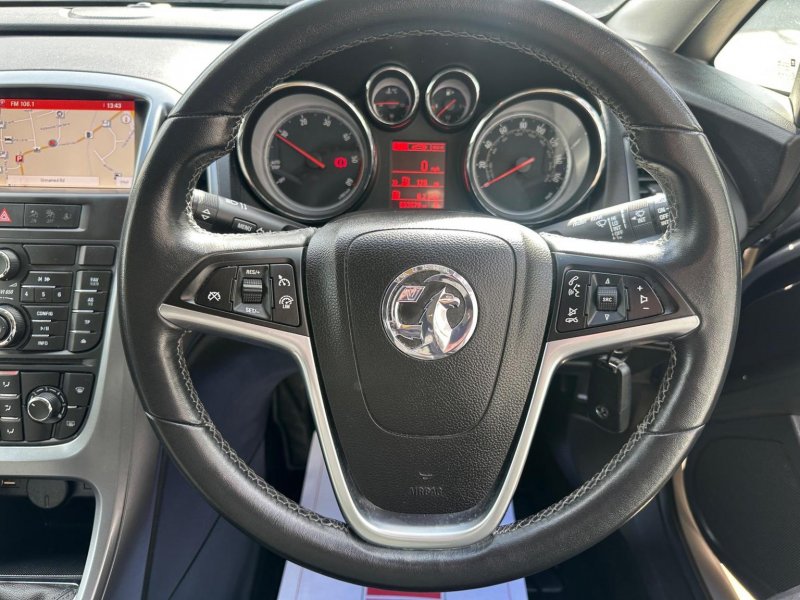VAUXHALL ASTRA