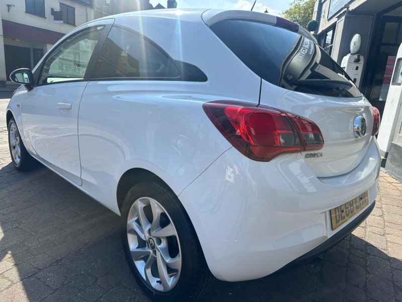 VAUXHALL CORSA