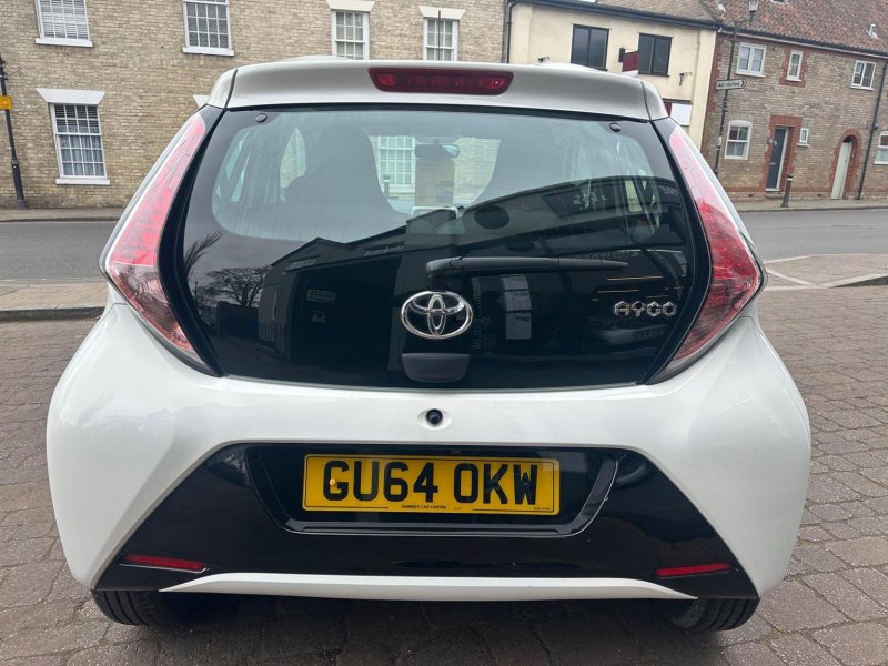 TOYOTA AYGO