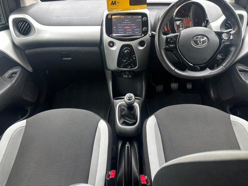 TOYOTA AYGO