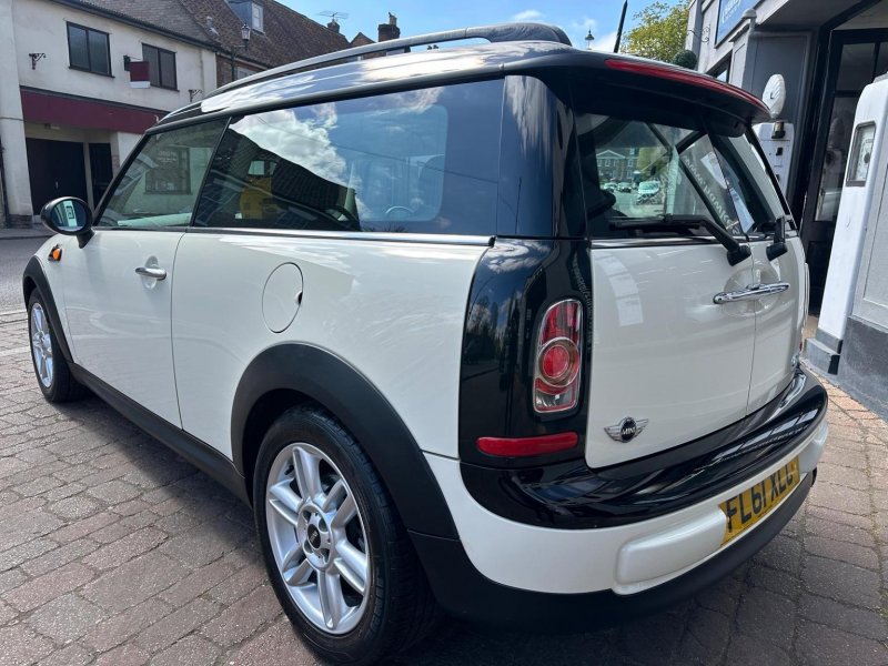 MINI CLUBMAN