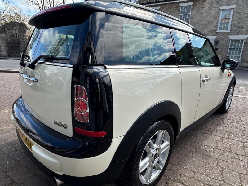MINI CLUBMAN
