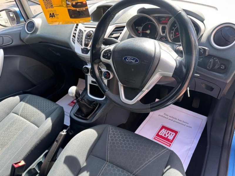 FORD FIESTA