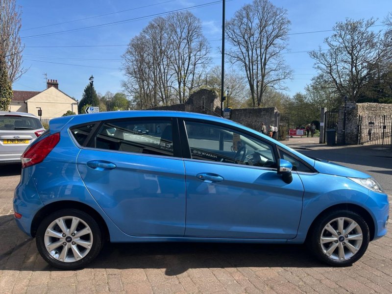 FORD FIESTA