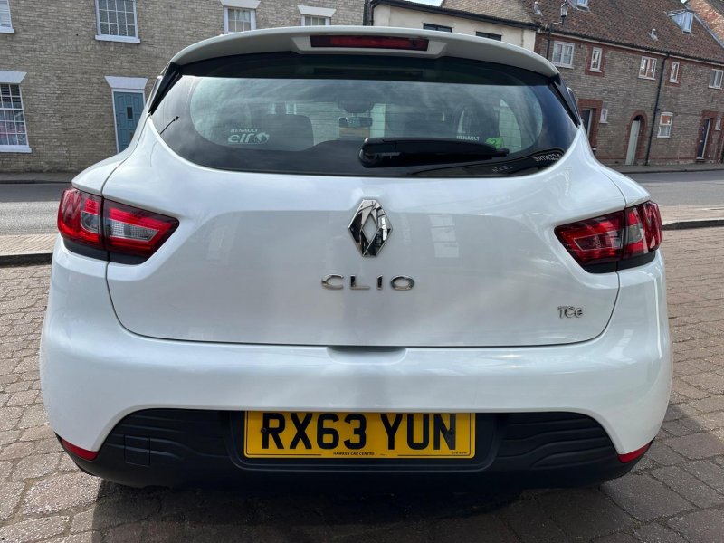 RENAULT CLIO