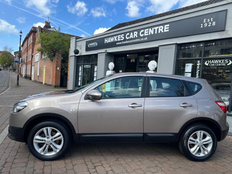 NISSAN QASHQAI