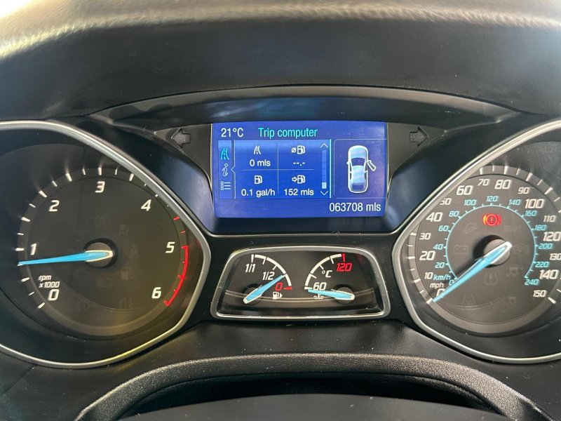 FORD FOCUS
