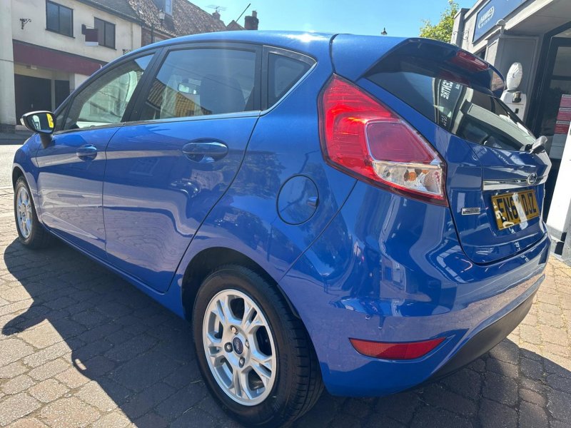 FORD FIESTA