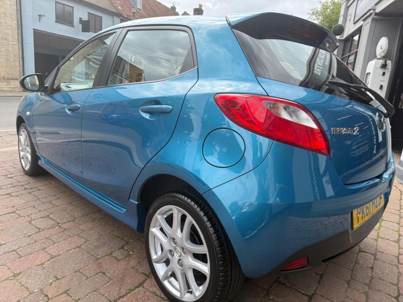 MAZDA MAZDA2