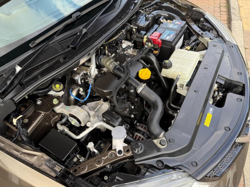 NISSAN PULSAR