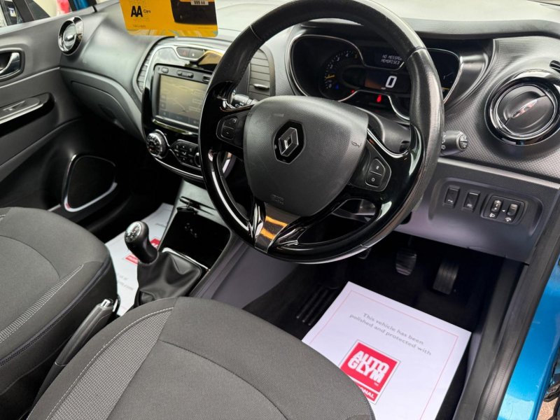 RENAULT CAPTUR