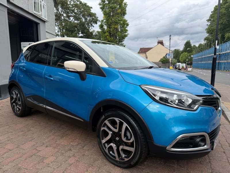 RENAULT CAPTUR