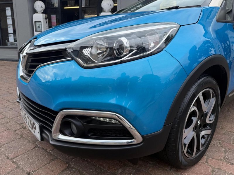RENAULT CAPTUR